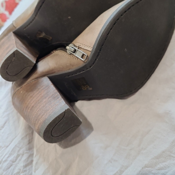 ALDO Taupe Brown strappy booties Womens size 39 or 8.5 - Picture 11 of 12